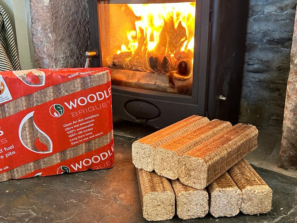 Woodlets fuel briquettes